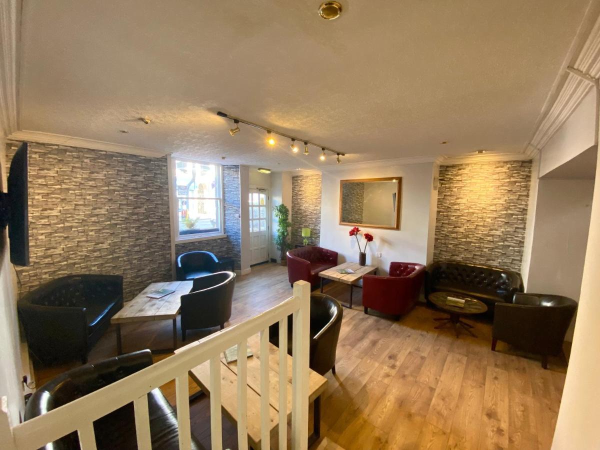 The County Hotel - Self Check-In, Ultra Fast Wi-Fi, Free Parking, Central Location Selkirk Exterior foto