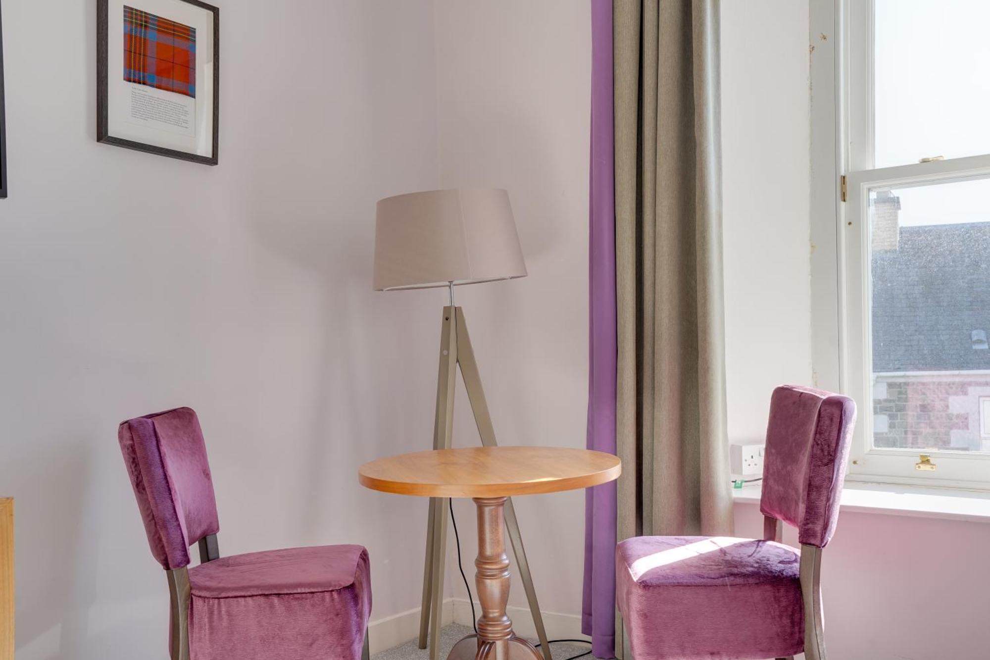 The County Hotel - Self Check-In, Ultra Fast Wi-Fi, Free Parking, Central Location Selkirk Exterior foto